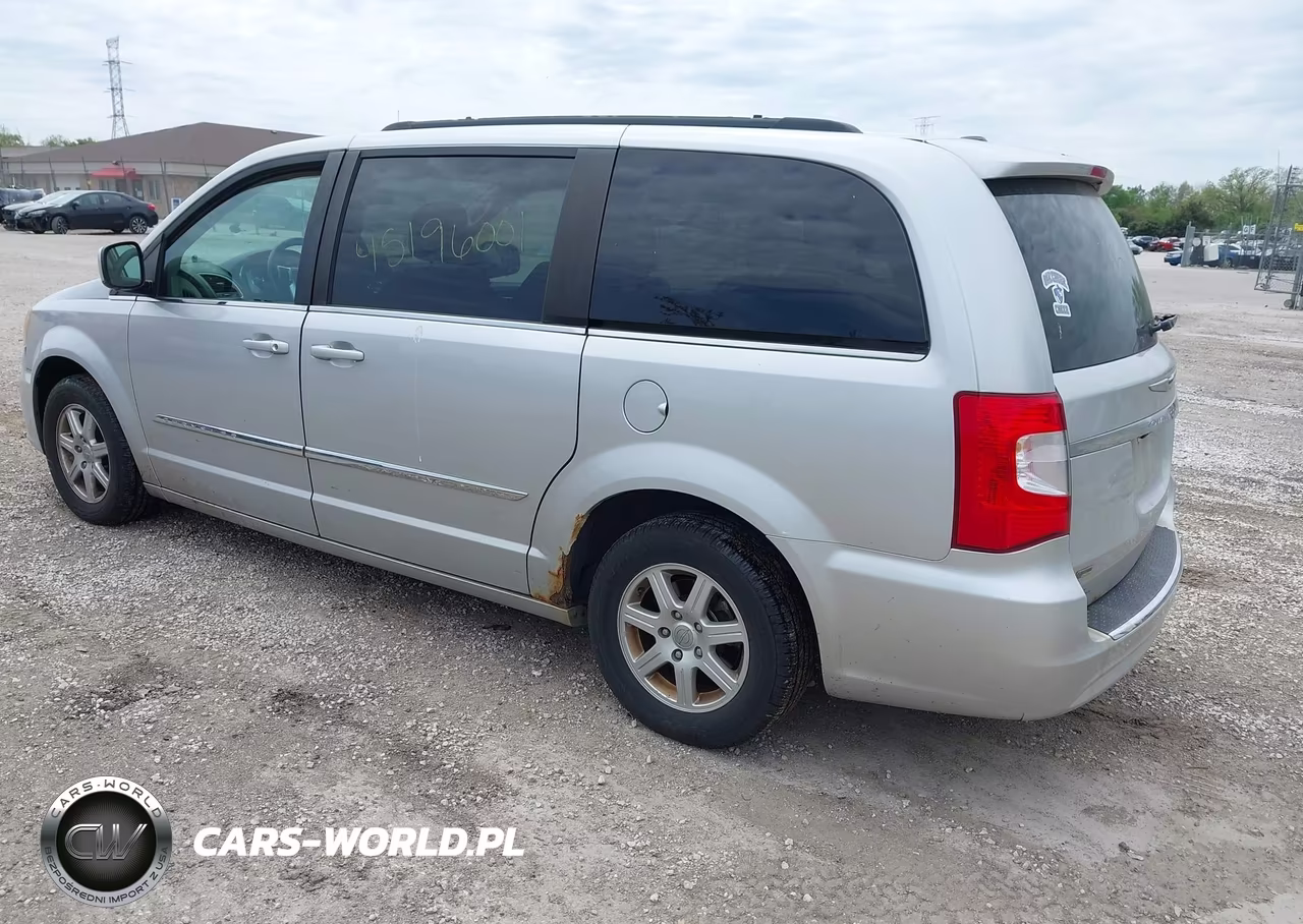 2012 Chrysler Town & Country Touring VIN:2C4RC1BGXCR252041 - 3