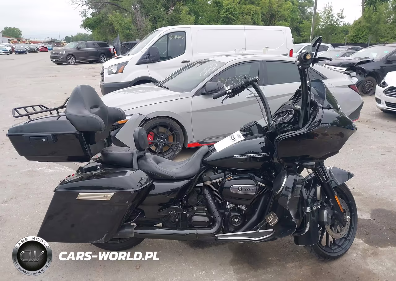 2018 Harley-Davidson Fltrxs Road Glide Special VIN:1HD1KTC16JB613832 - 12