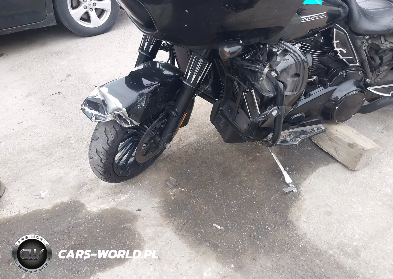 2018 Harley-Davidson Fltrxs Road Glide Special VIN:1HD1KTC16JB613832 - 14