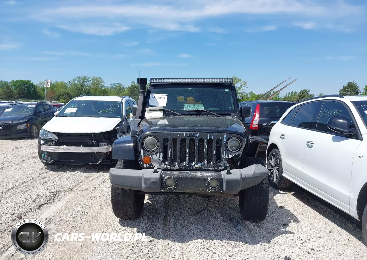 2008 Jeep Wrangler Unlimited Sahara VIN:1J4GA59138L503899 - 12