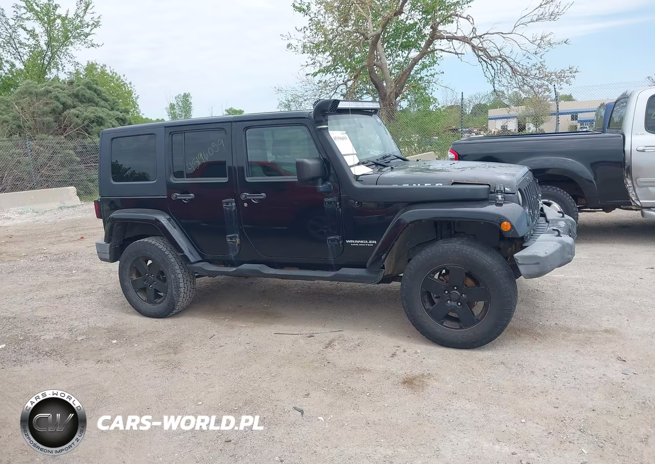 2008 Jeep Wrangler Unlimited Sahara VIN:1J4GA59138L503899 - 13