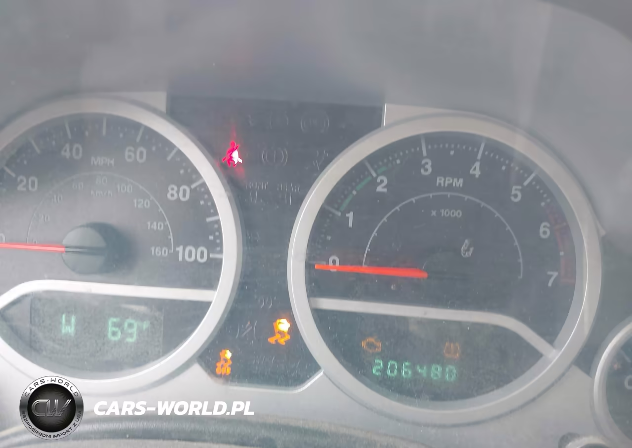 2008 Jeep Wrangler Unlimited Sahara VIN:1J4GA59138L503899 - 15