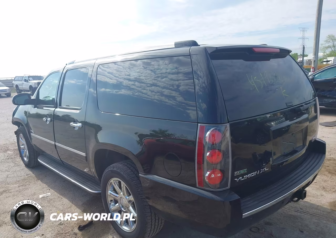 2010 GMC Yukon Xl 1500 Denali VIN:1GKUKMEF5AR275249 - 3