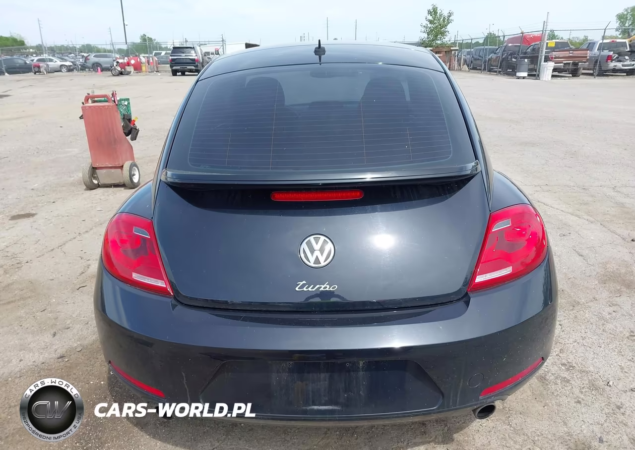 2012 Volkswagen Beetle 2.0T Turbo VIN:3VW467ATXCM643682 - 16