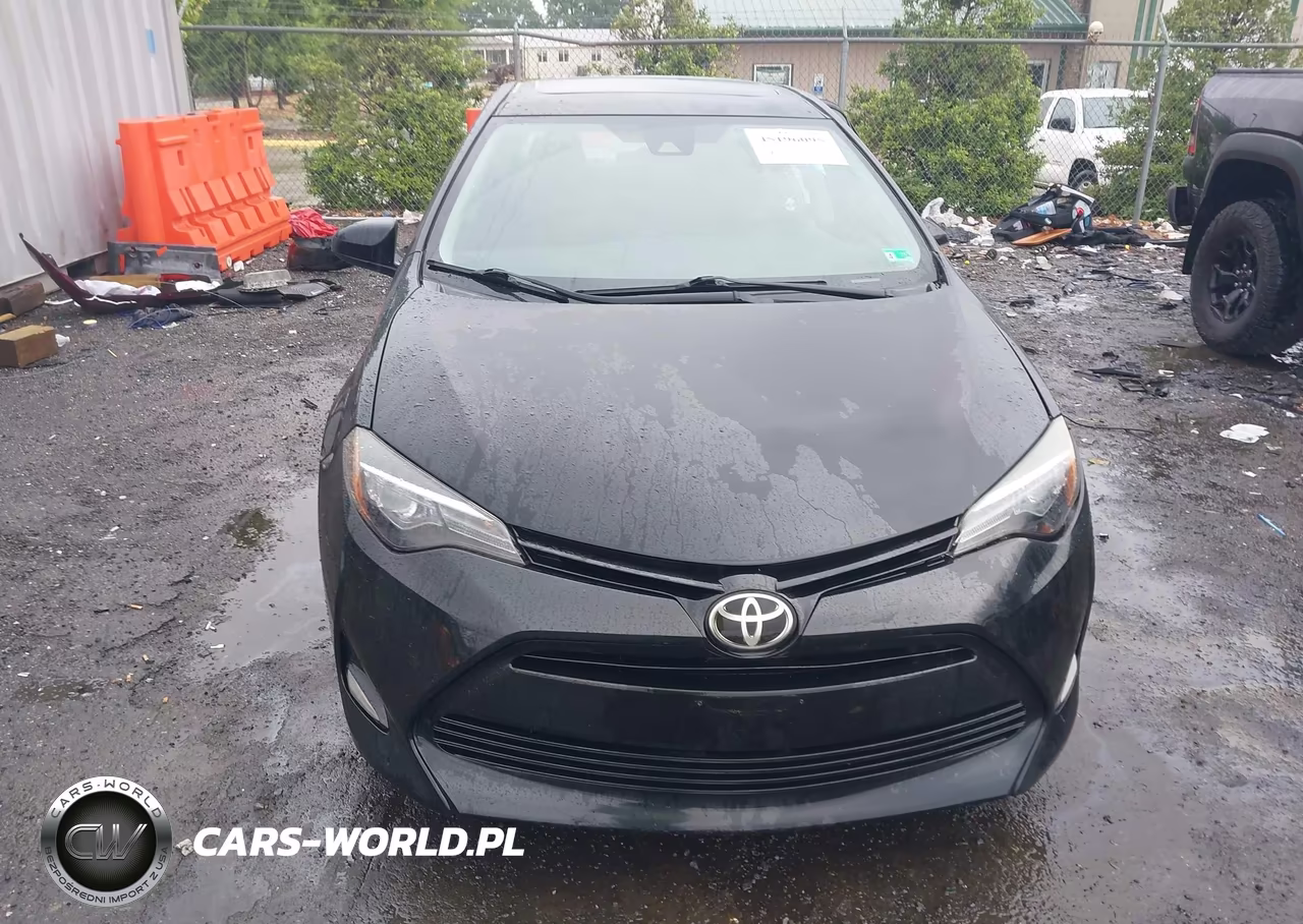2017 Toyota Corolla Le VIN:2T1BURHE7HC872565 - 12