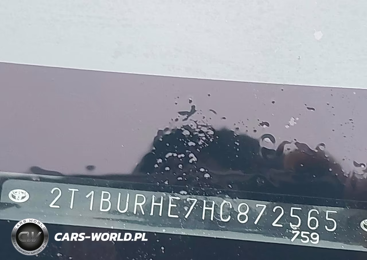 2017 Toyota Corolla Le VIN:2T1BURHE7HC872565 - 9