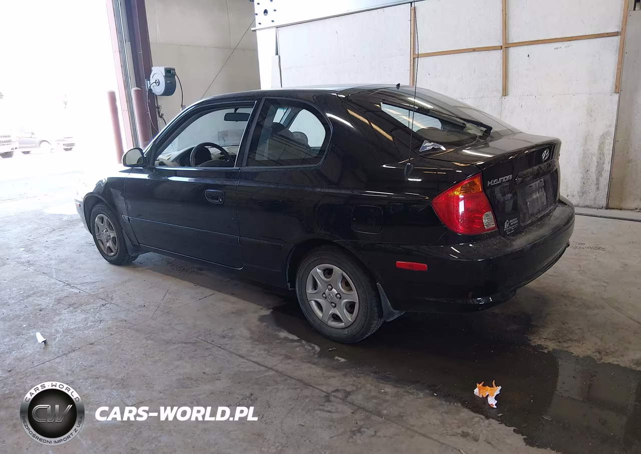 2005 Hyundai Accent Gls-Gt VIN:KMHCG35C75U332932 - 3