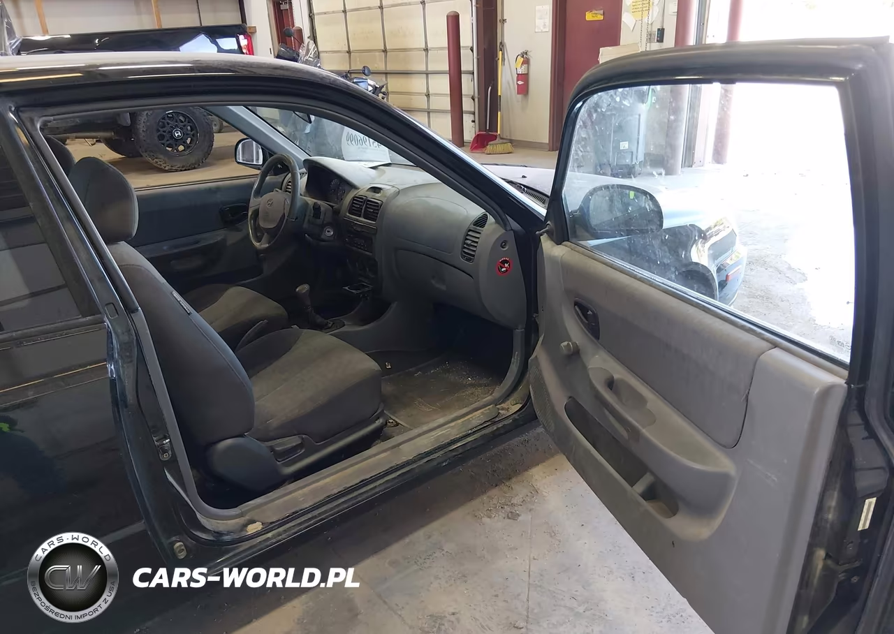 2005 Hyundai Accent Gls-Gt VIN:KMHCG35C75U332932 - 5