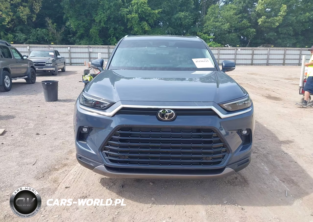 2026 Toyota Grand Highlander Limited VIN:5TDAAAB55TS116828 - 12