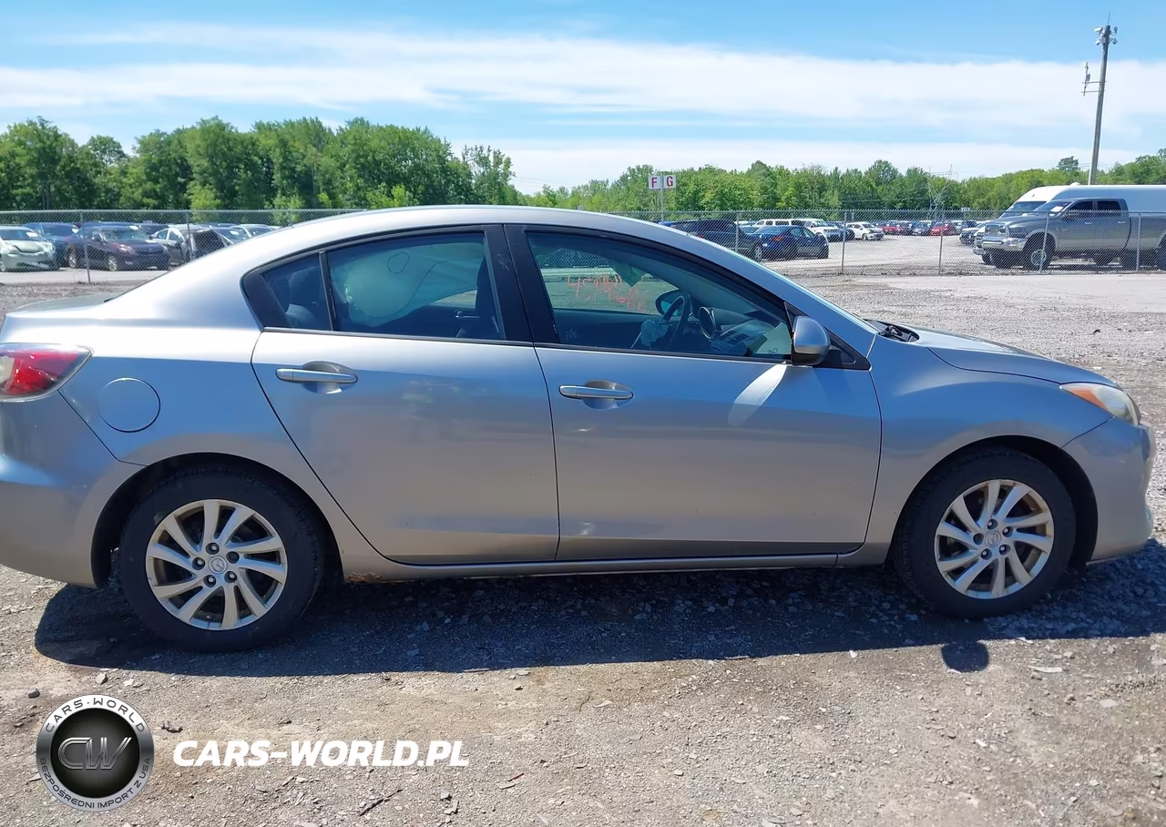 2012 Mazda Mazda3 I Touring VIN:JM1BL1VG5C1507759 - 13