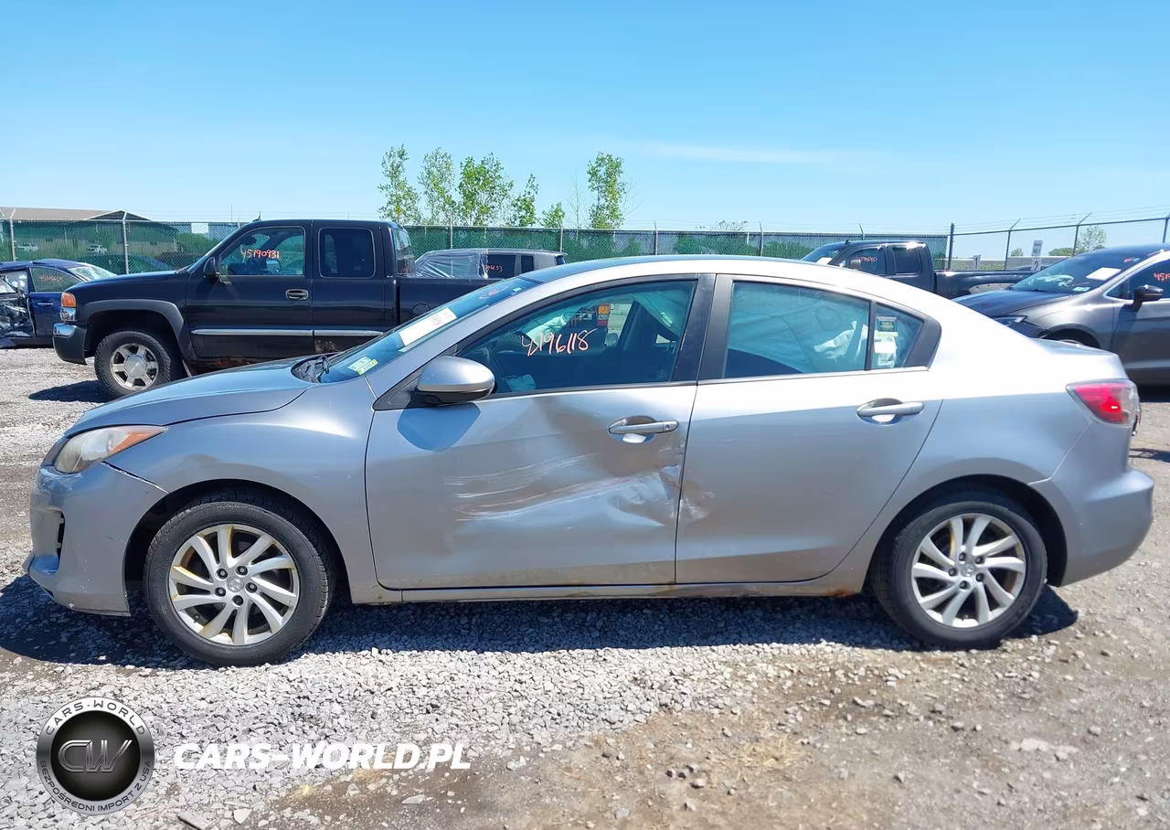 2012 Mazda Mazda3 I Touring VIN:JM1BL1VG5C1507759 - 14