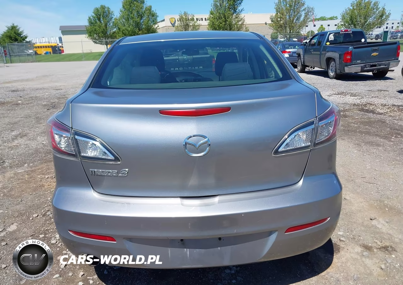 2012 Mazda Mazda3 I Touring VIN:JM1BL1VG5C1507759 - 16