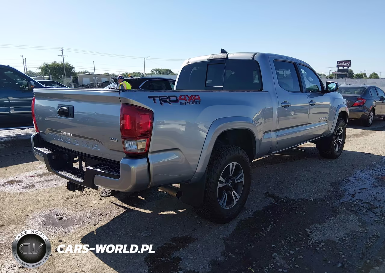 2017 Toyota Tacoma Trd Off Road-Trd Sport VIN:5TFDZ5BN3HX021151 - 4
