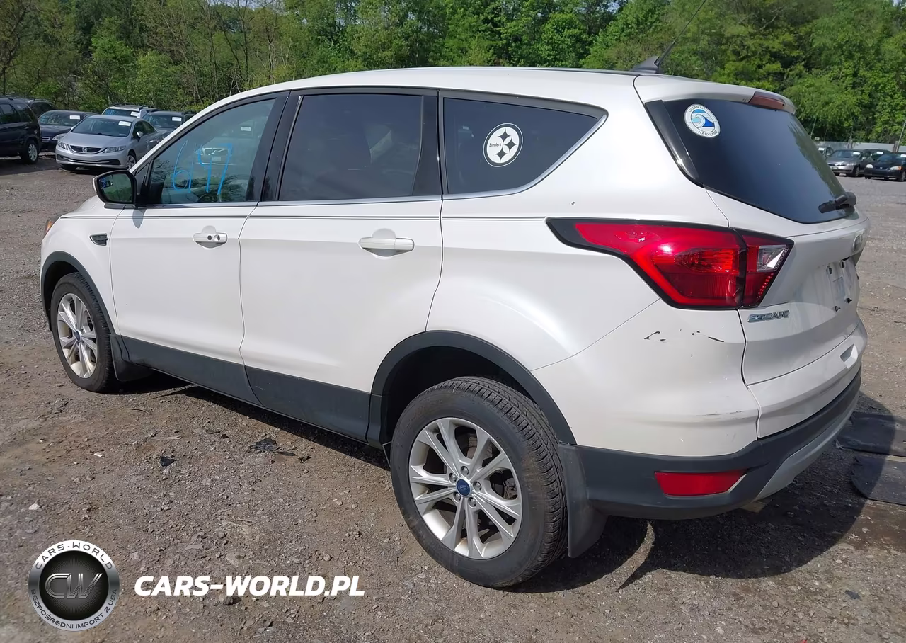 2019 Ford Escape Se VIN:1FMCU9GD5KUB51700 - 3