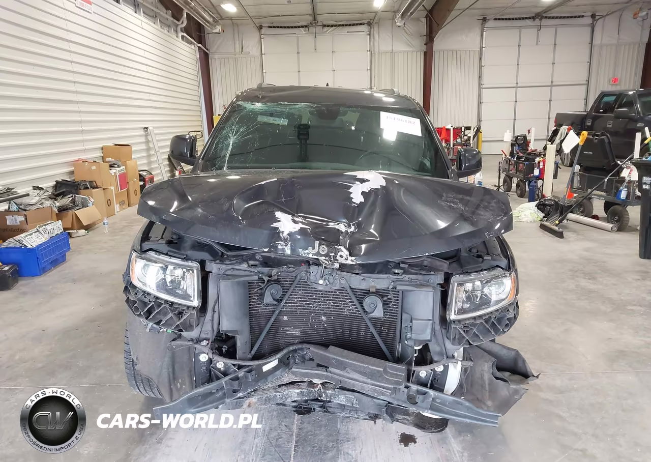 2016 Jeep Grand Cherokee Laredo VIN:1C4RJFAG0GC327123 - 13