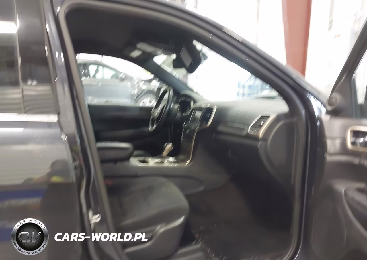 2016 Jeep Grand Cherokee Laredo VIN:1C4RJFAG0GC327123 - 5