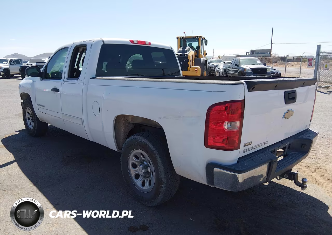 2012 Chevrolet Silverado 1500 Ls VIN:1GCRCREA1CZ180190 - 3