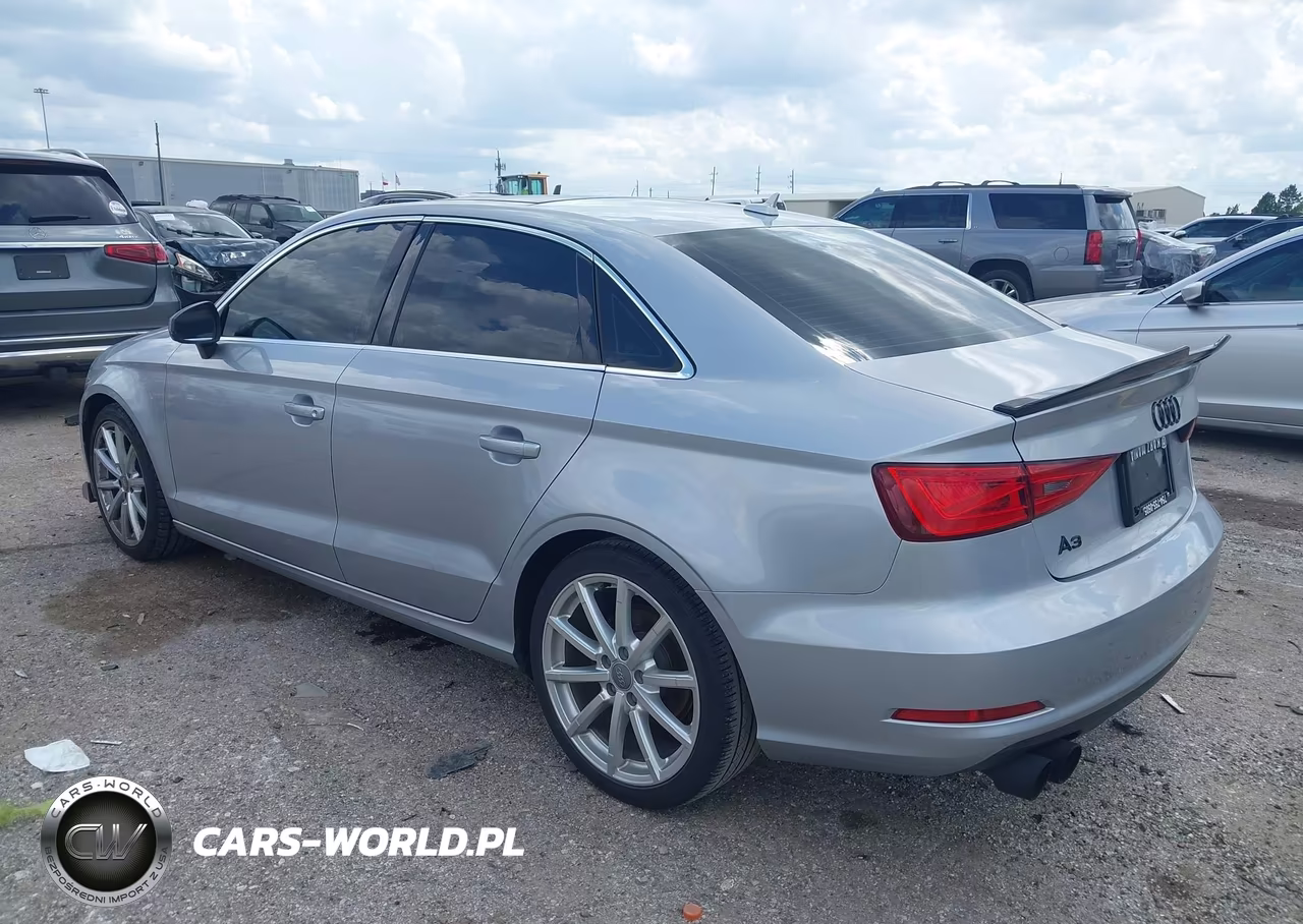 2015 Audi A3 1.8T Premium VIN:WAUACGFF3F1129611 - 3