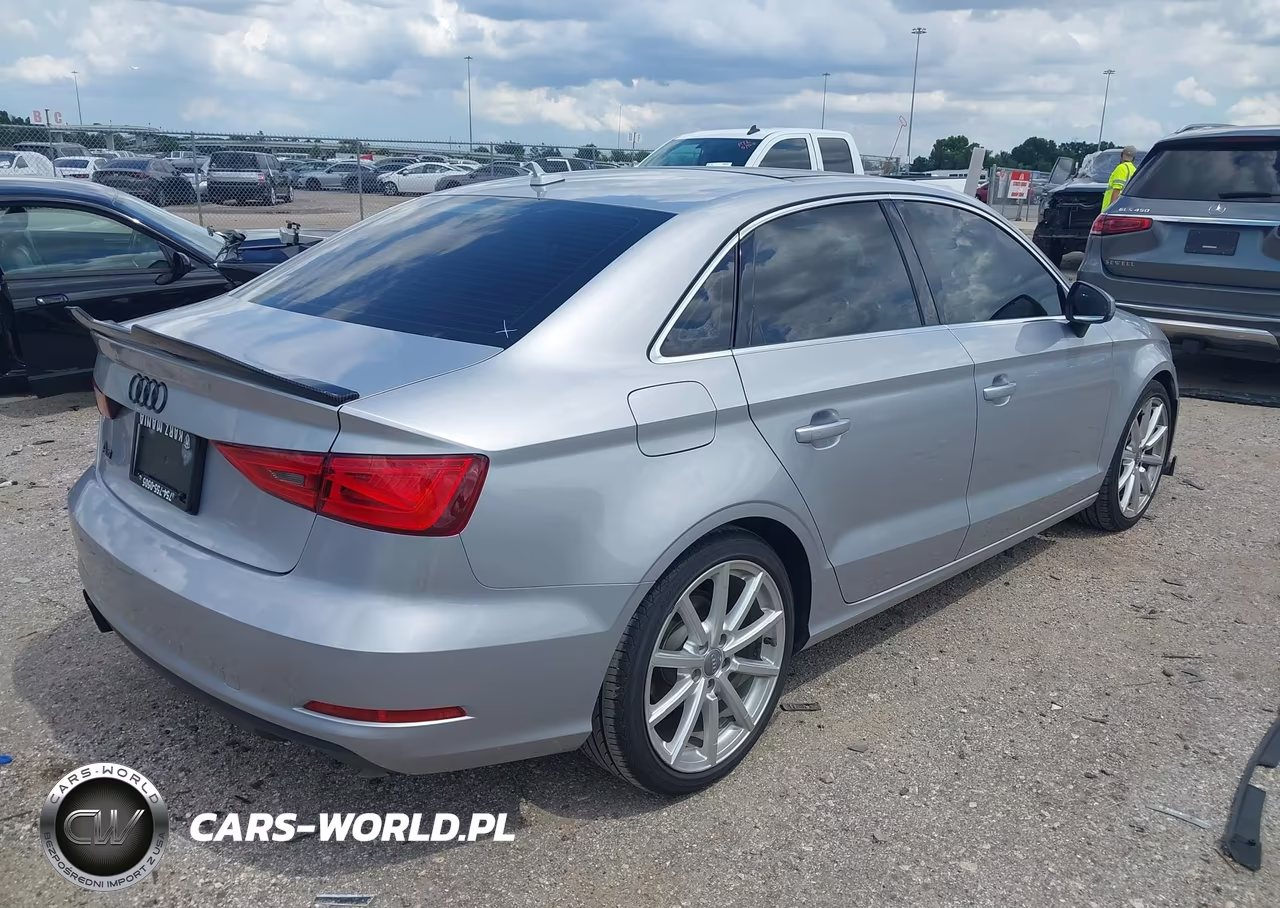 2015 Audi A3 1.8T Premium VIN:WAUACGFF3F1129611 - 4