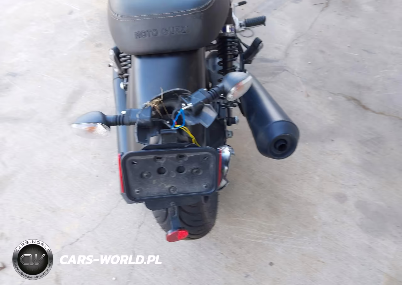 2017 Moto Guzzi V7 Iii Stone VIN:ZGULDU000HM000087 - 18