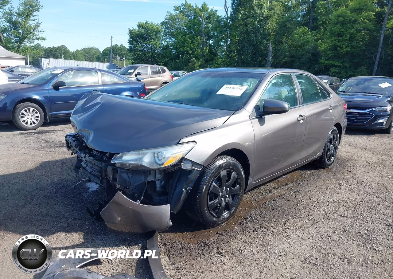 2017 Toyota Camry Le VIN:4T1BF1FK9HU271144 - 2