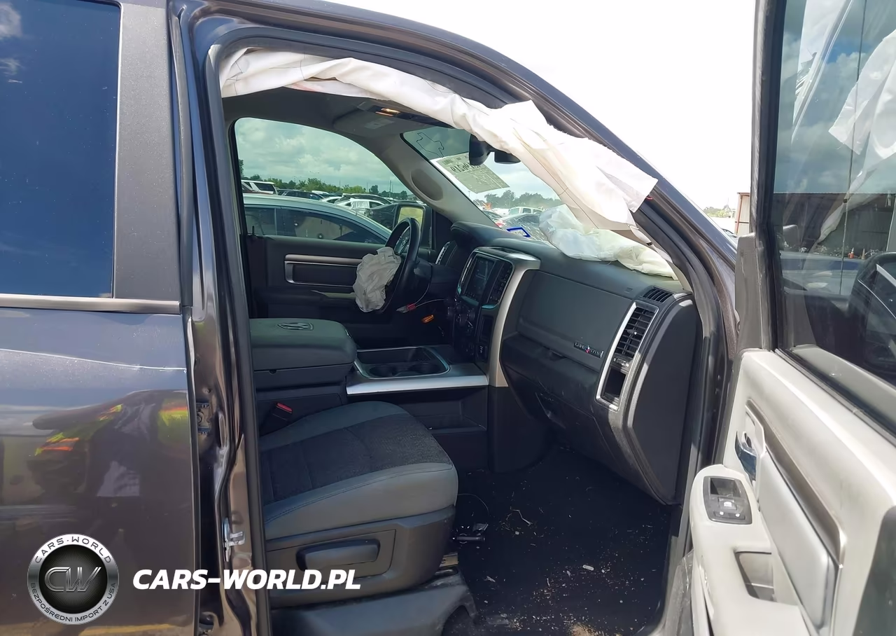 2018 Ram 1500 Lone Star 4X2 5'7 Box VIN:1C6RR6LMXJS229362 - 5