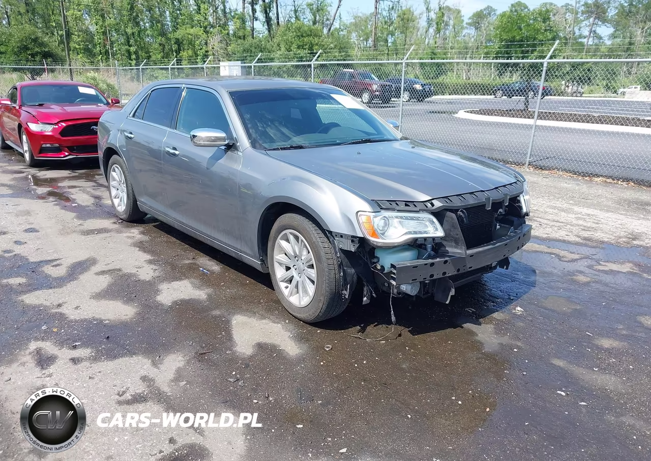 2012 Chrysler 300 Limited