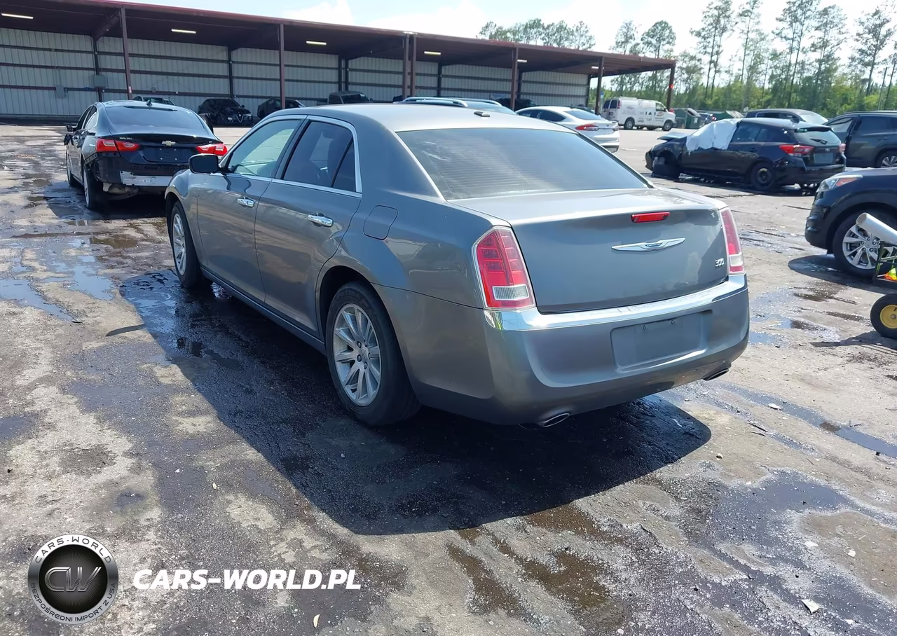 2012 Chrysler 300 Limited VIN:2C3CCACG1CH279580 - 3