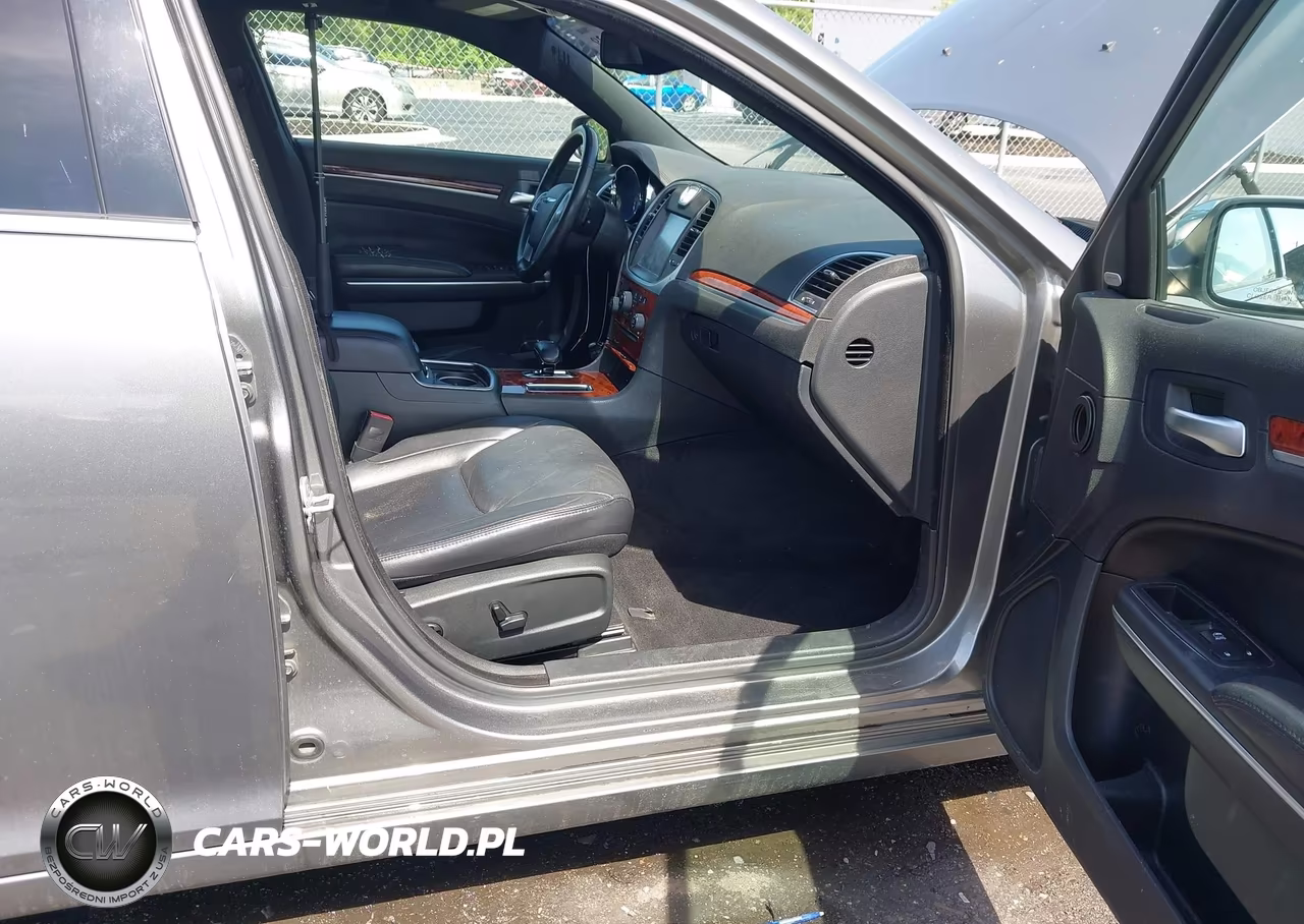 2012 Chrysler 300 Limited VIN:2C3CCACG1CH279580 - 5