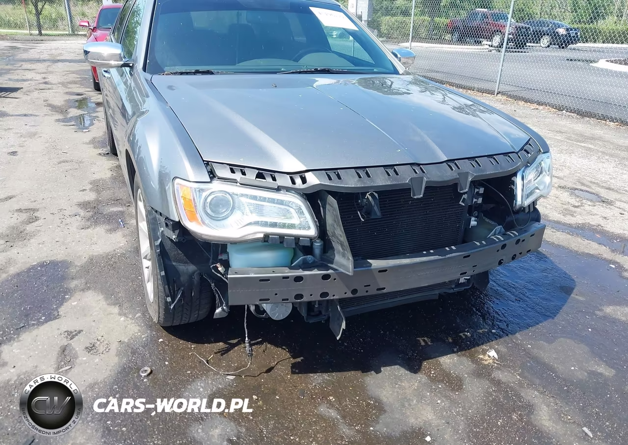 2012 Chrysler 300 Limited VIN:2C3CCACG1CH279580 - 6