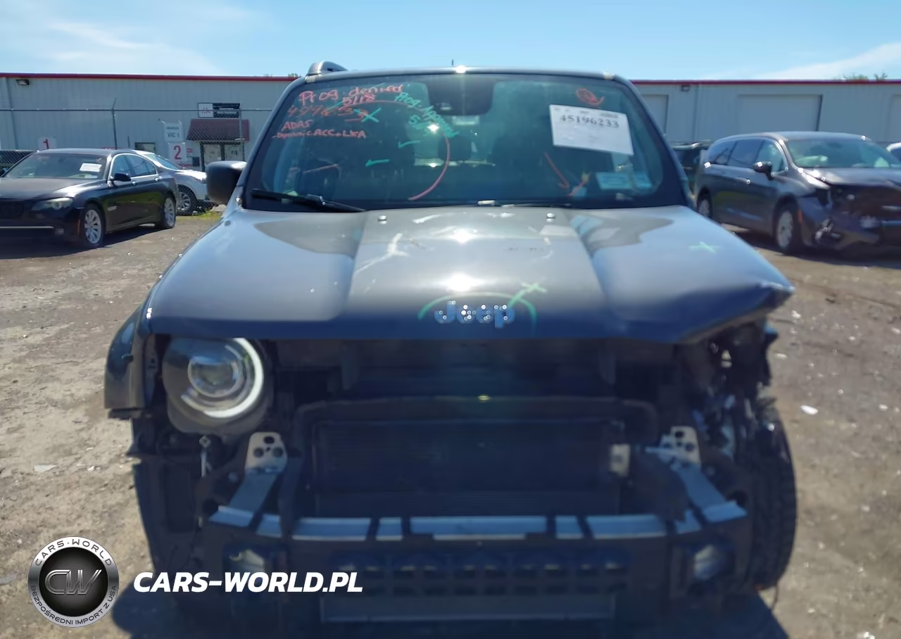 2022 Jeep Renegade Latitude 4X4 VIN:ZACNJDB13NPN69827 - 6