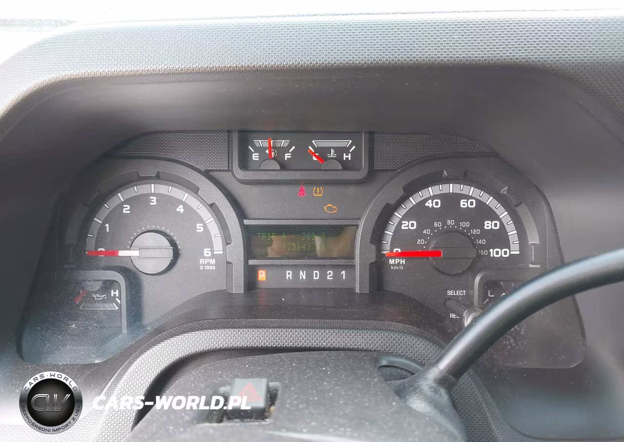2012 Ford E-350 Super Duty Xlt VIN:1FBSS3BL7CDA70219 - 7