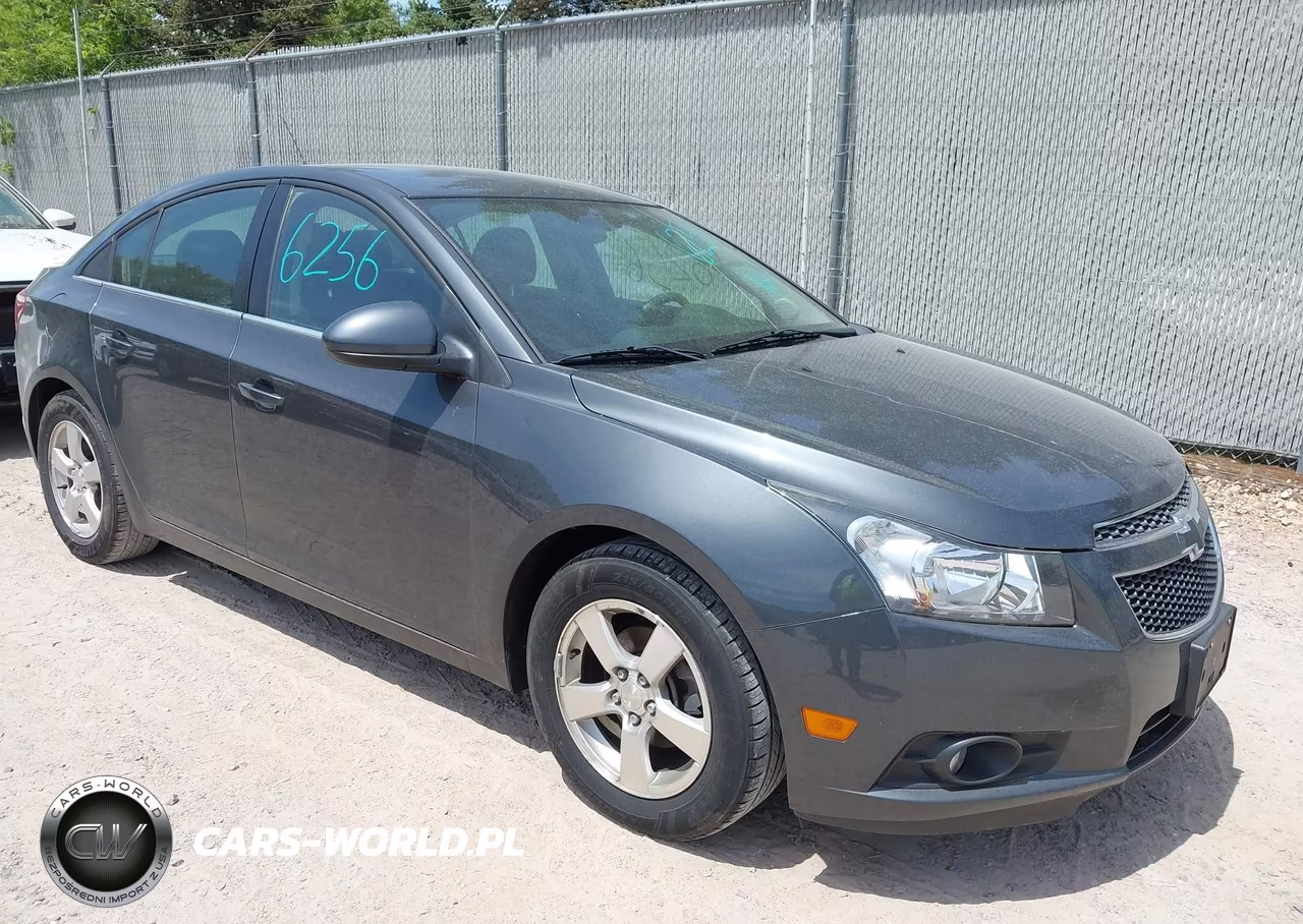 2013 Chevrolet Cruze Lt – zdjęcie 1 z 11