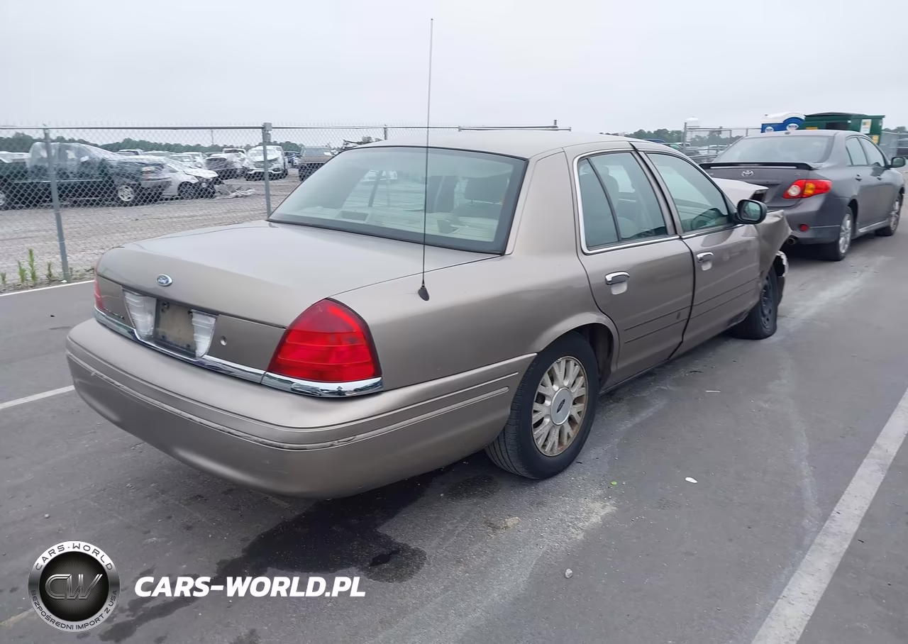 2005 Ford Crown Victoria Lx-Lx Sport VIN:2FAFP74W55X101868 - 4
