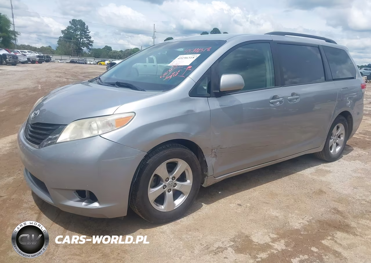 2014 Toyota Sienna Le V6 8 Passenger VIN:5TDKK3DC6ES515355 - 2