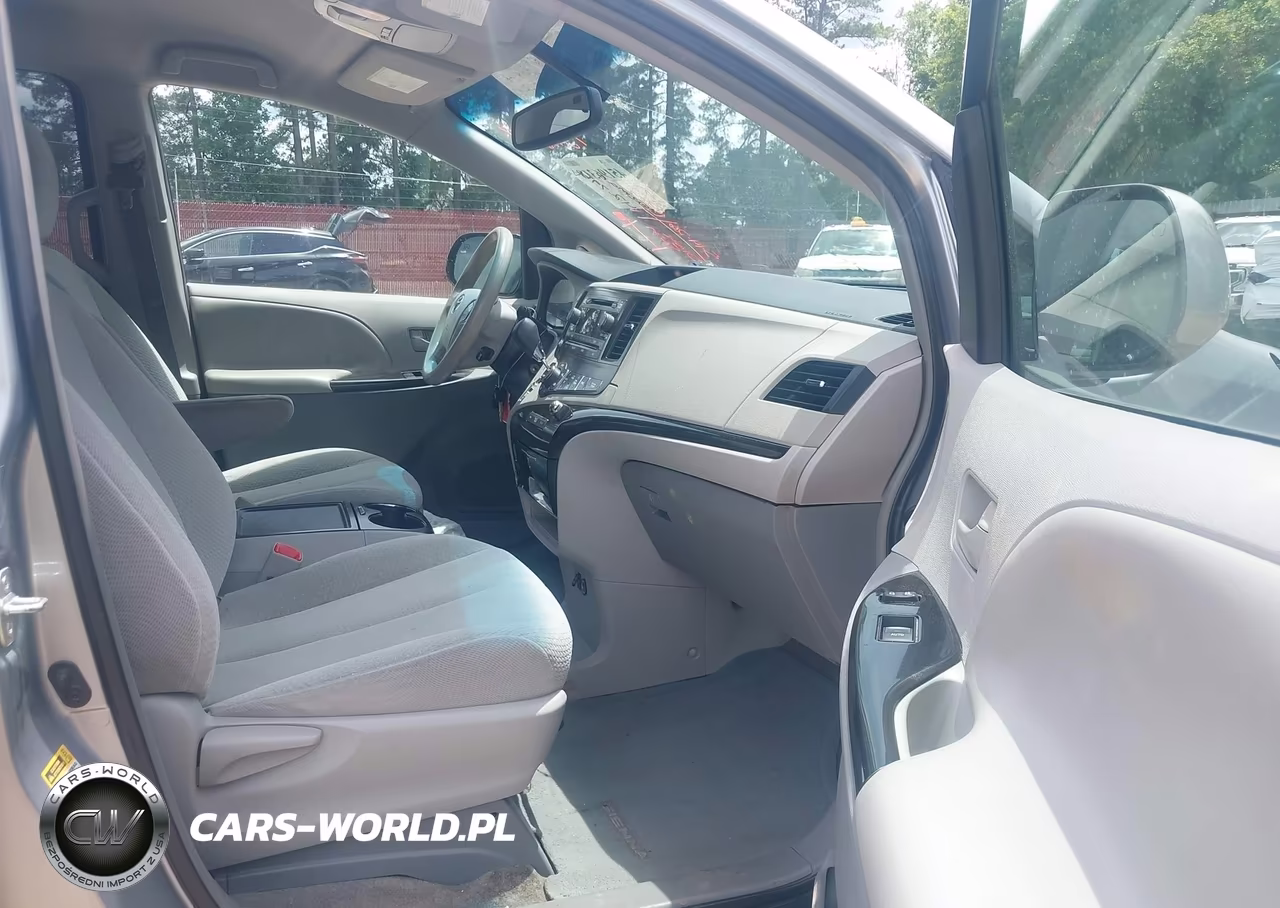 2014 Toyota Sienna Le V6 8 Passenger VIN:5TDKK3DC6ES515355 - 5