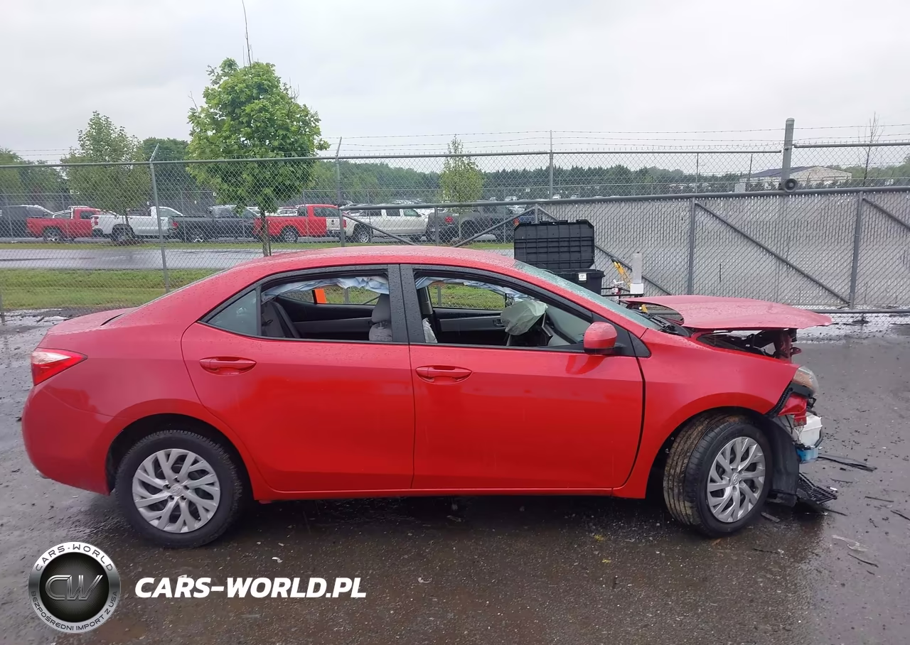 2017 Toyota Corolla Le VIN:2T1BURHE1HC854658 - 14