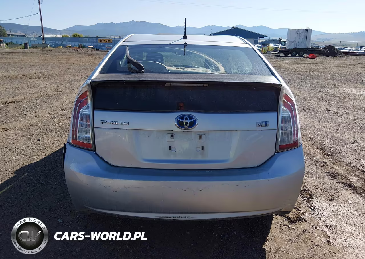 2012 Toyota Prius Two VIN:JTDKN3DU0C5421040 - 16