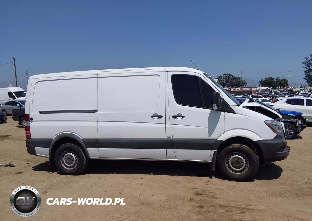 2015 Mercedes-Benz Sprinter 2500 Normal Roof VIN:WD3PE7DC1FP172819 - 13
