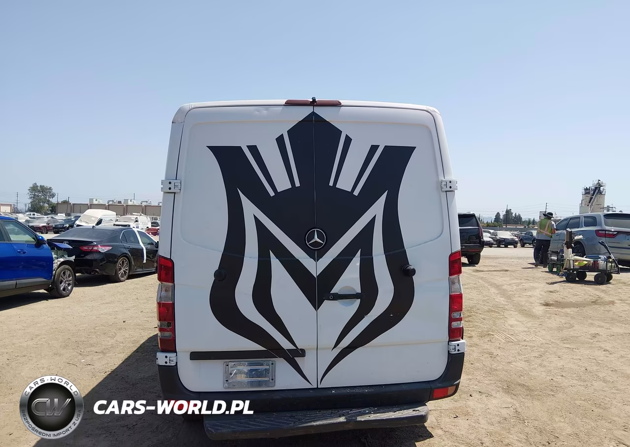 2015 Mercedes-Benz Sprinter 2500 Normal Roof VIN:WD3PE7DC1FP172819 - 16