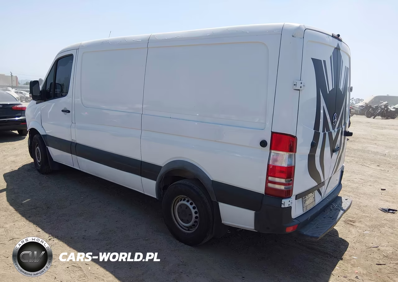 2015 Mercedes-Benz Sprinter 2500 Normal Roof VIN:WD3PE7DC1FP172819 - 3