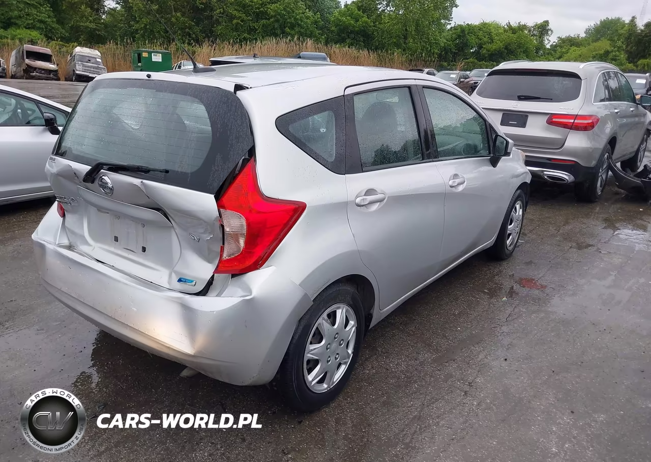 2016 Nissan Versa Note S (Sr)-S Plus-Sl-Sr-Sv VIN:3N1CE2CP5GL360139 - 4