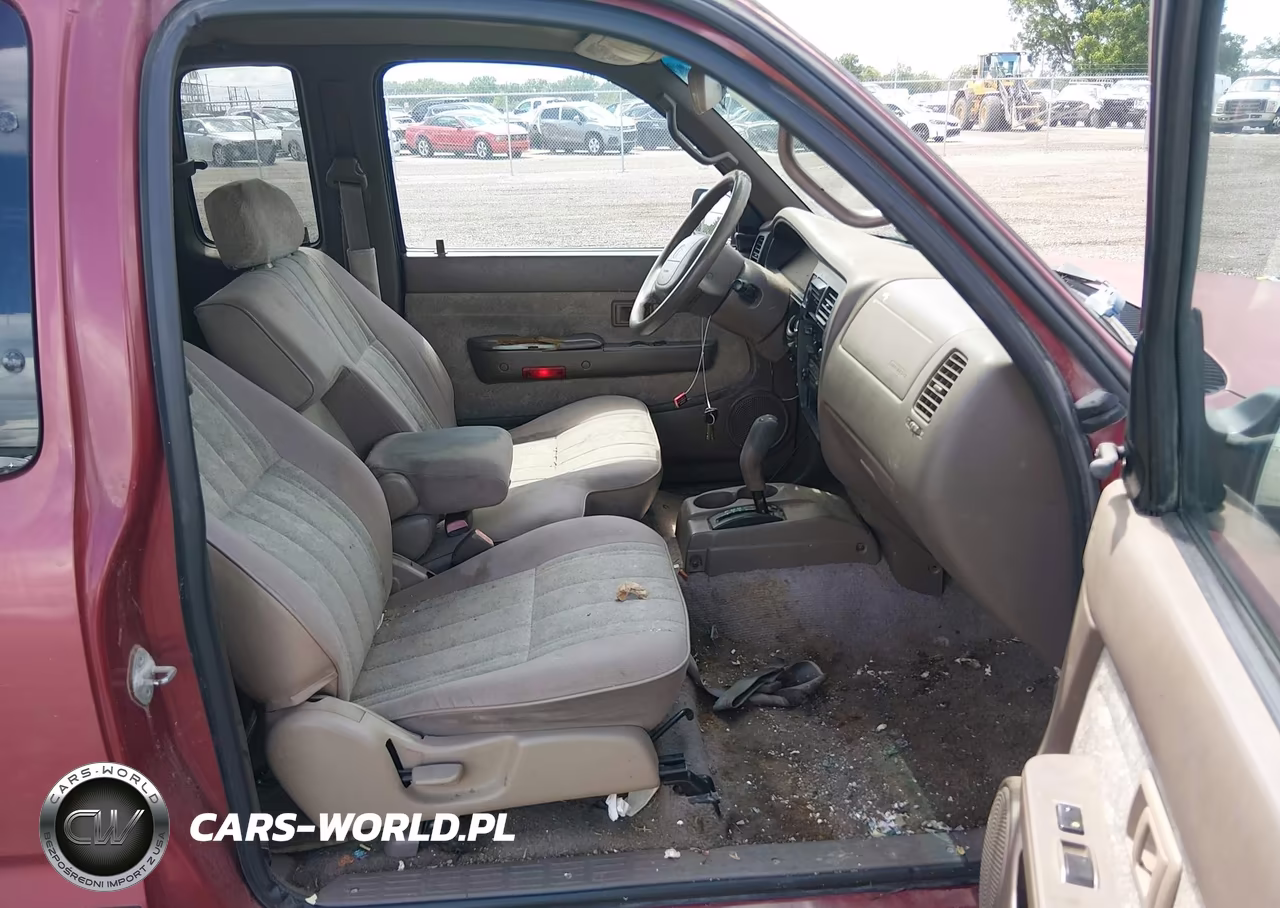 2000 Toyota Tacoma Prerunner V6 VIN:5TESN92N3YZ699899 - 5