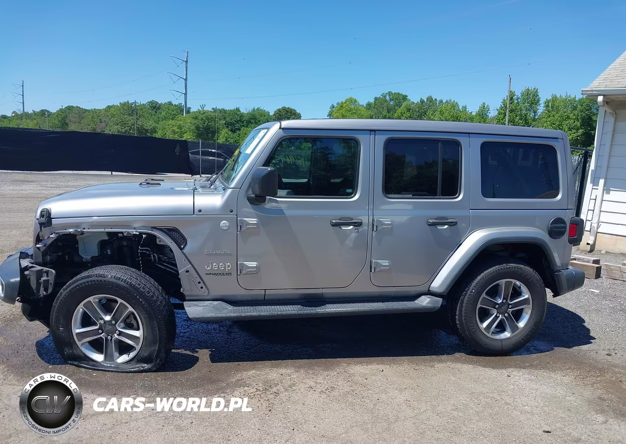 2020 Jeep Wrangler Unlimited Sahara 4X4 VIN:1C4HJXEN8LW131529 - 14