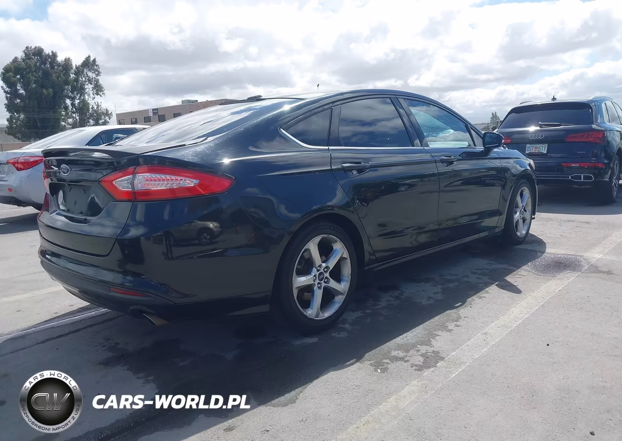 2013 Ford Fusion Se VIN:3FA6P0H7XDR325550 - 4