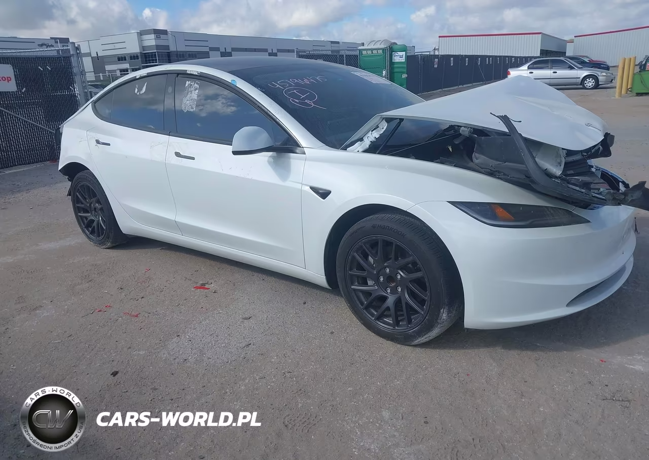 2025 Tesla Model 3 Long Range Rear-Wheel Drive-Standard Rear-Wheel Drive – zdjęcie 1 z 19