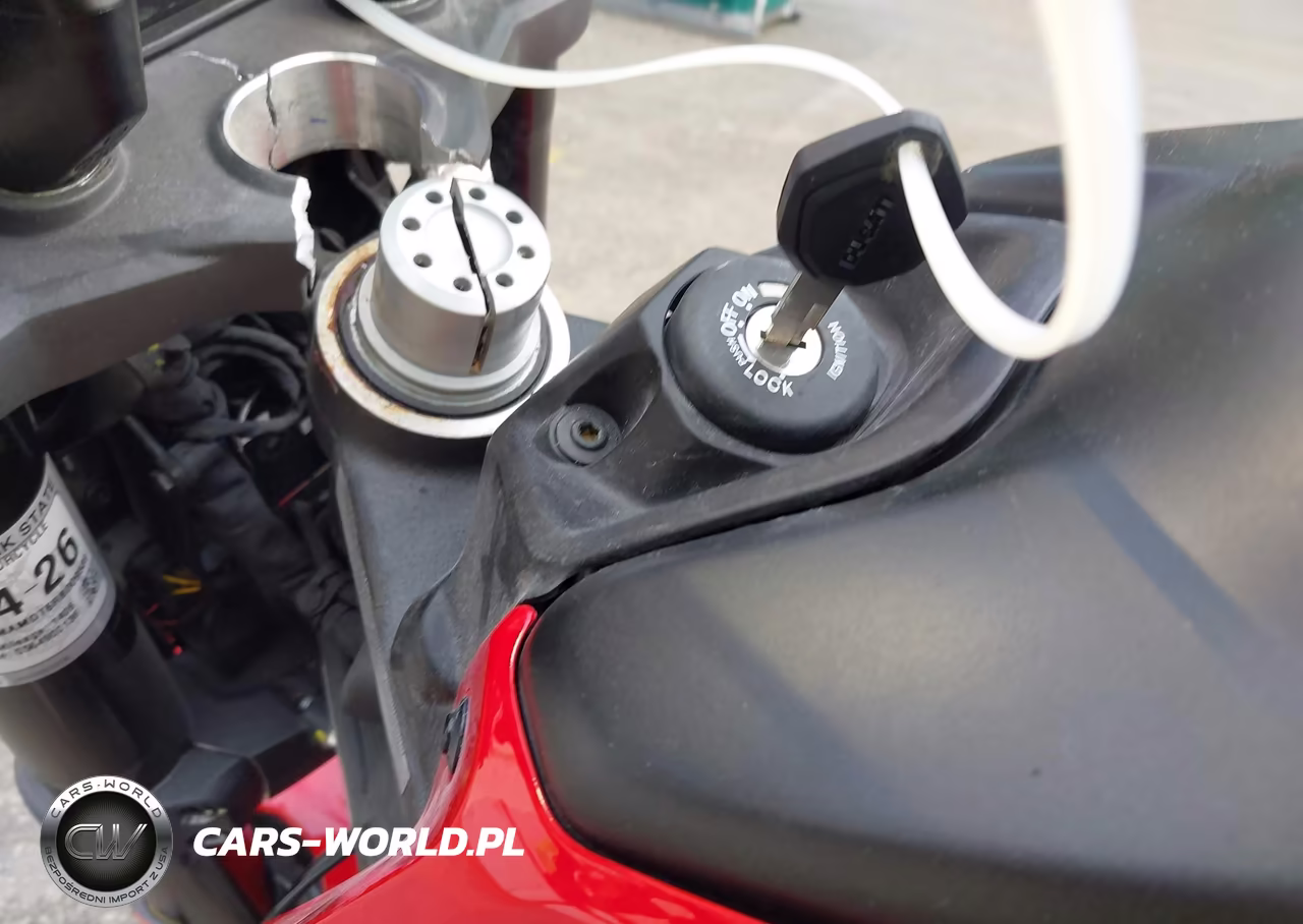 2024 Ducati Monster VIN:ZDMMAMDT6RB009589 - 11