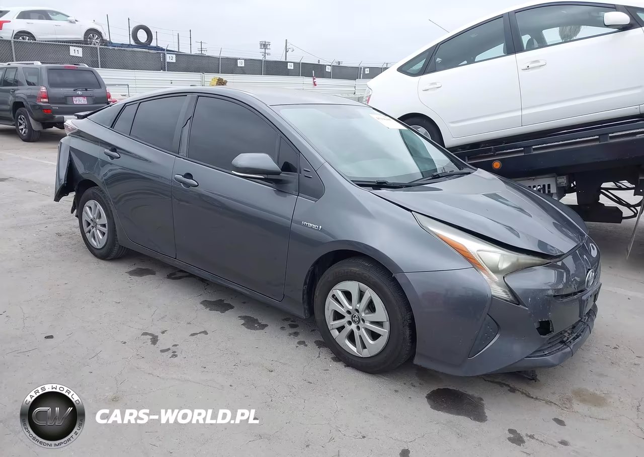2016 Toyota Prius Two