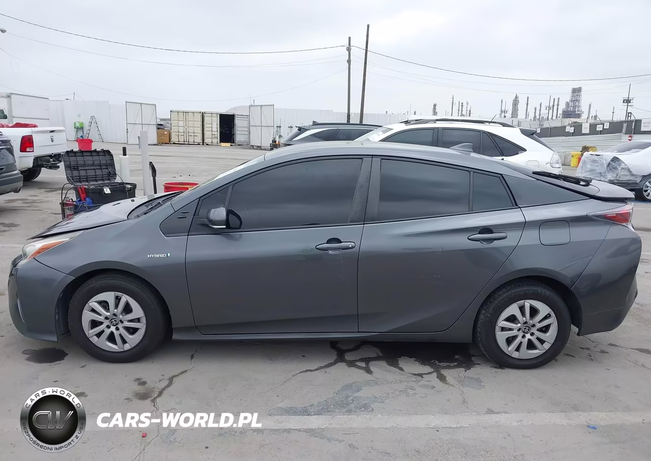2016 Toyota Prius Two VIN:JTDKBRFU3G3000892 - 14