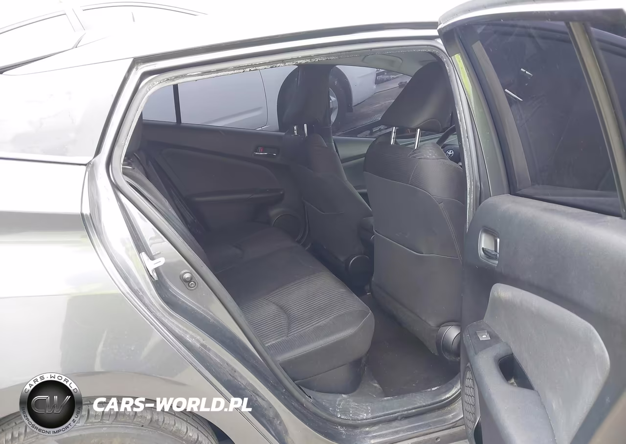 2016 Toyota Prius Two VIN:JTDKBRFU3G3000892 - 8